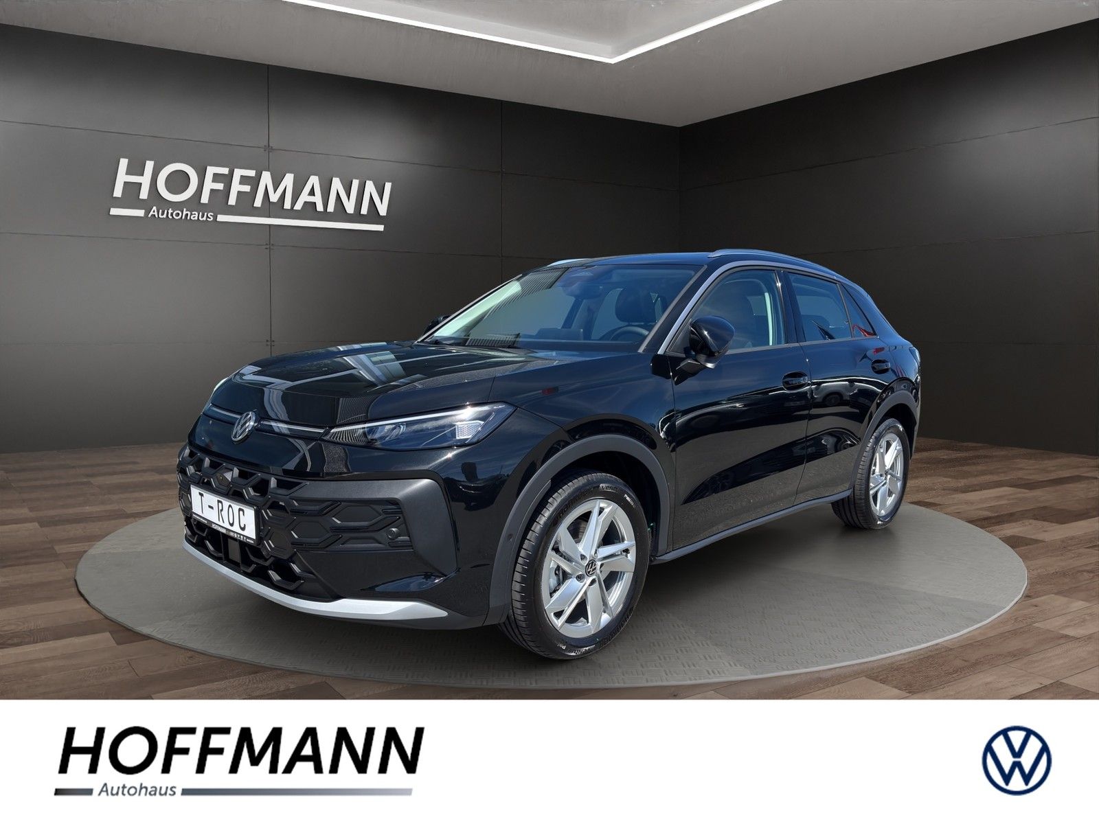 Volkswagen T-Roc 1.5 eTSI Style DSG AHK+ACC+PANO
