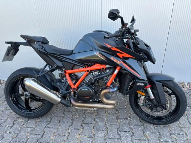 KTM 1390 Super-Duke R 2025