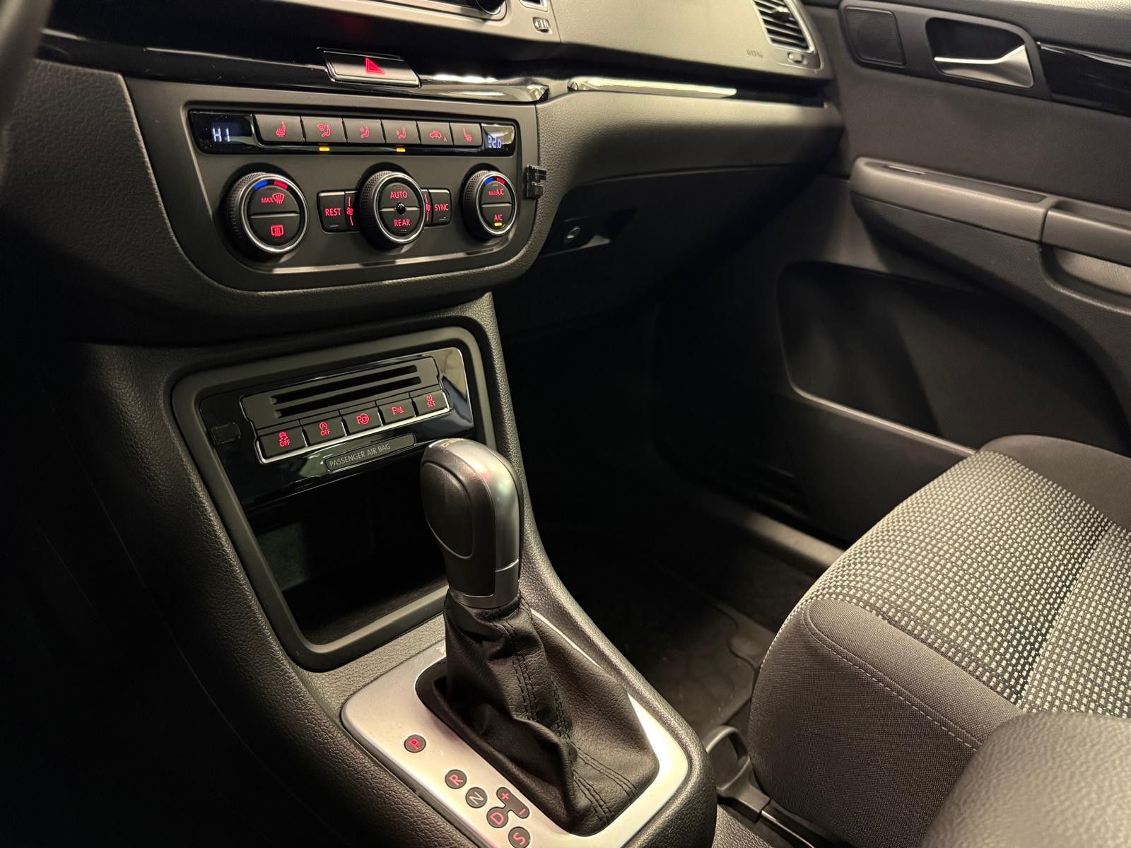 Fahrzeugabbildung SEAT Alhambra Style / NAVI / KLIMA / KAMERA