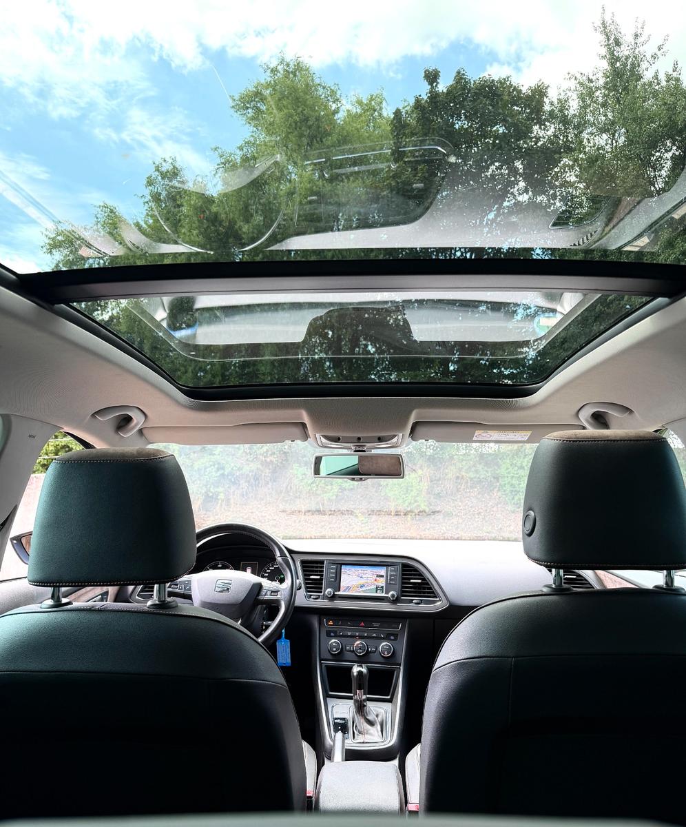 SEAT Leon ST X-Perience 2.0 TDI 184 ch • DSG • 4Drive • Pano • DCC • Alcantara