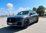 Volkswagen VW Touareg R-Line*LED*PANO*AHK**MASSAGE~IQLIGHT