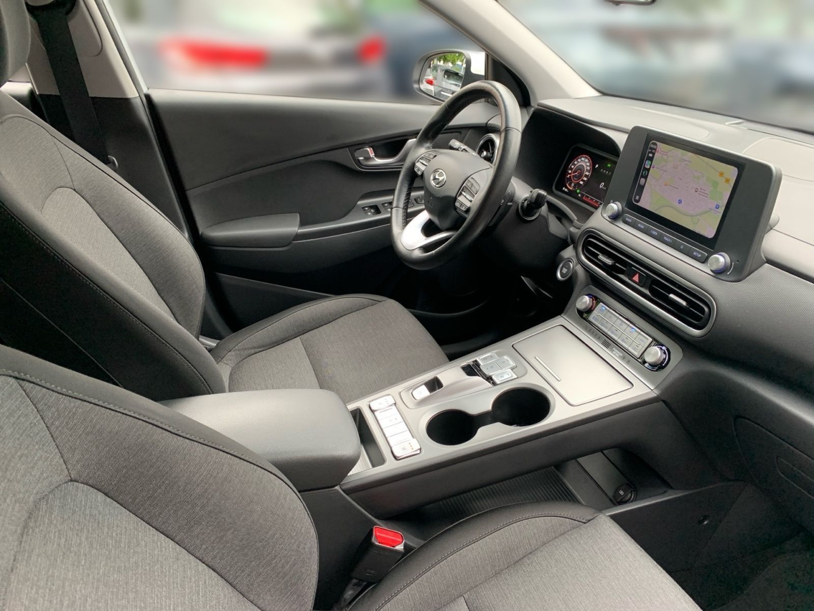 Fahrzeugabbildung Hyundai KONA Select Elektro 11 kW OBC Sitzheizung