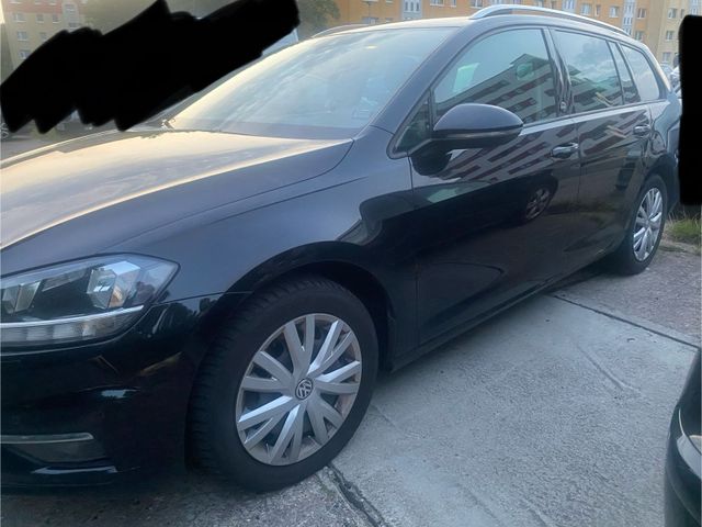 VW Golf