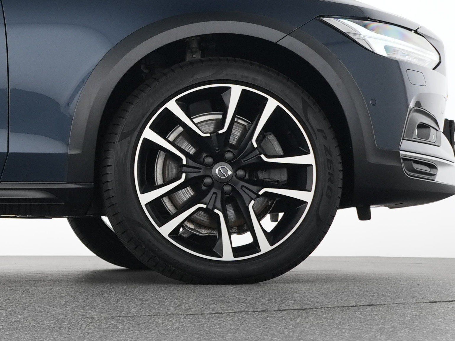 Volvo V90 CC Ultimate / B&W / Massage/ AHK/ Standheiz foto 18