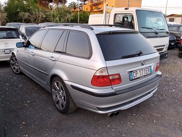 BMW 320 - 4