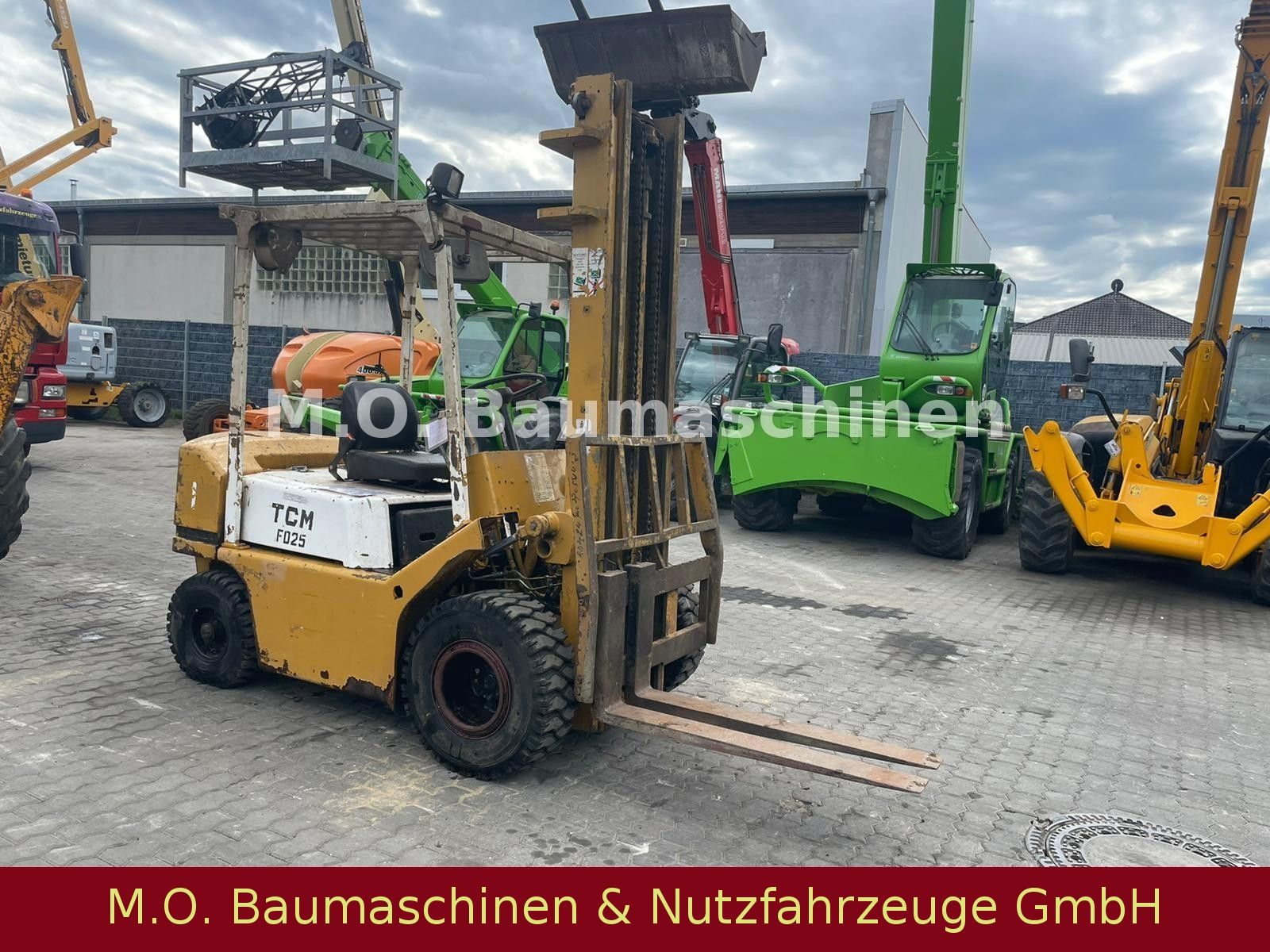 Fahrzeugabbildung TCM FD 25 - Z4 / 2,5 t / 4,00m / Duplex /