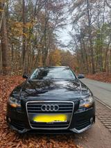 Audi verkaufe hier ein Audi A4 - Audi 80 mit Benzin-Antrieb: Kombi