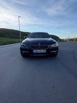 BMW 330d Luxury Line Automatic Luxury Line - BMW 330 aus 2013 mit Diesel-Antrieb: Limousine