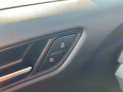 Fahrzeugabbildung Audi A3 35 TDI Sportback s-tronic Navi Leder Xenon