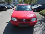 Volkswagen Bora 1.6 Trendline - Volkswagen Bora: 1.6
