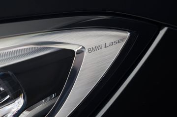 BMW 320i Touring M Sport Shadow LASER RFK 50-Jahre