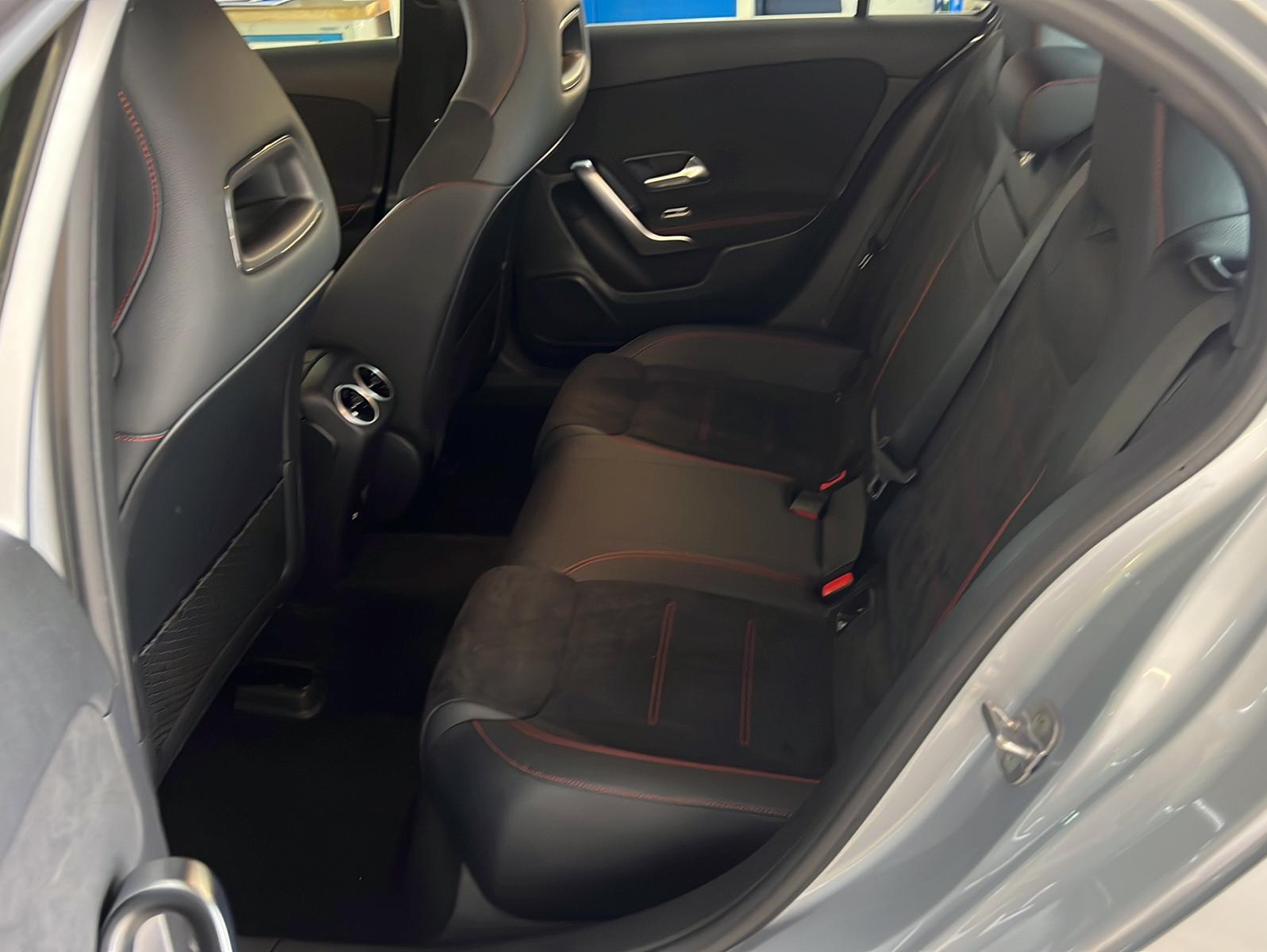 Mercedes-Benz A-Class AMG Line 7G Tronic*Navi*DAB*KeyGo*MBUX*, миниатюра 15
