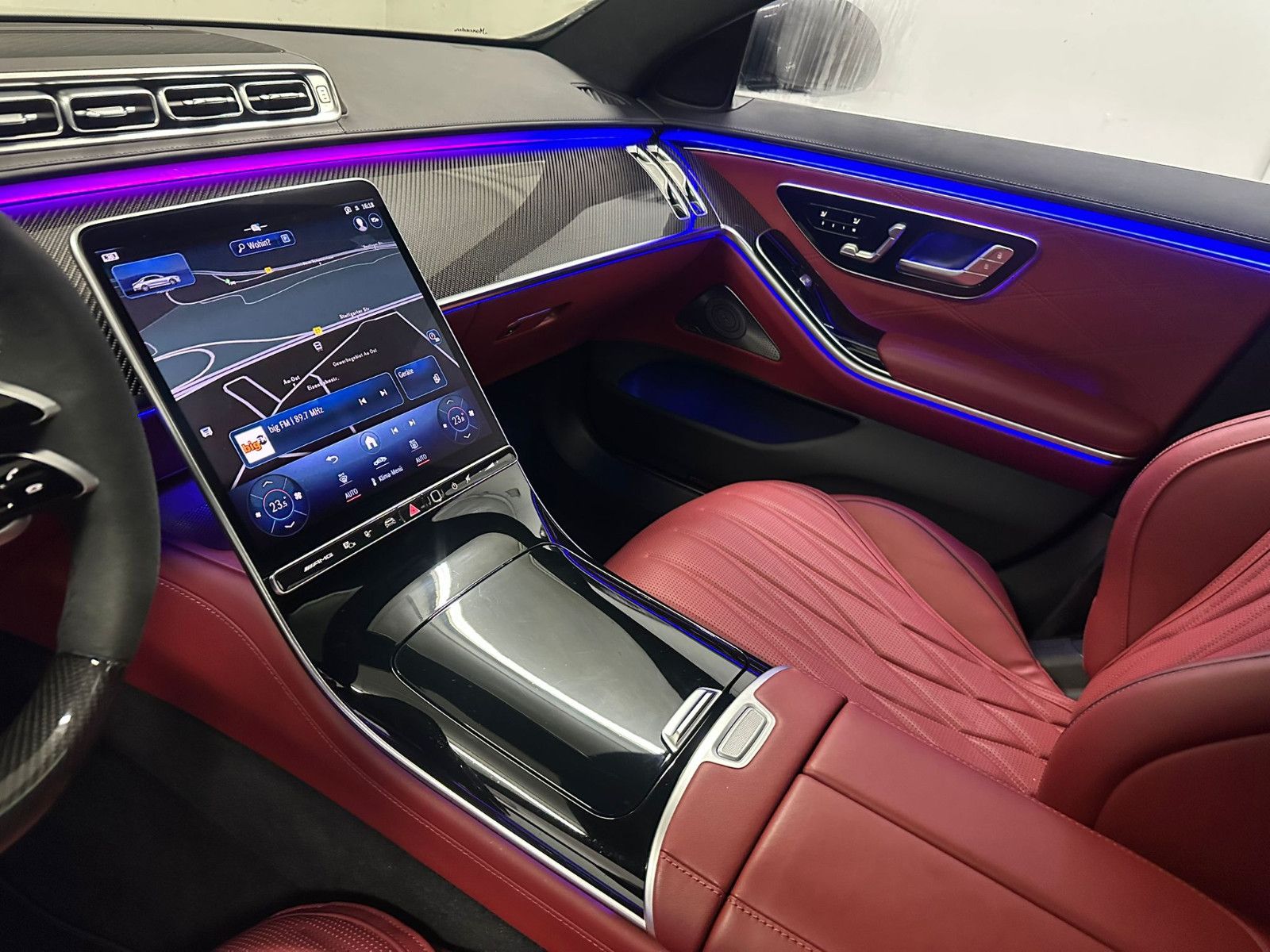 Fahrzeugabbildung Mercedes-Benz S 63 E Performance *EXKLUSIV*TV*PANO*FOND ENTER