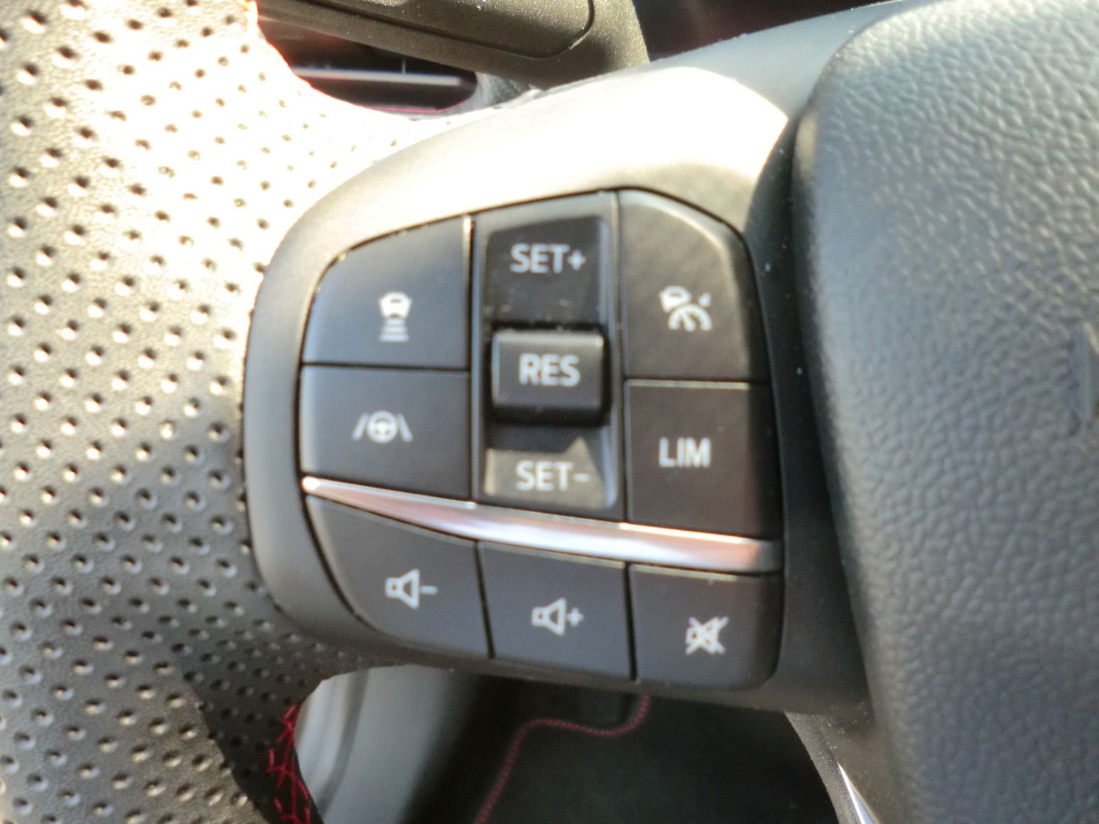 Ford Puma Hybrid ST-Line X Automatik B&O foto 8