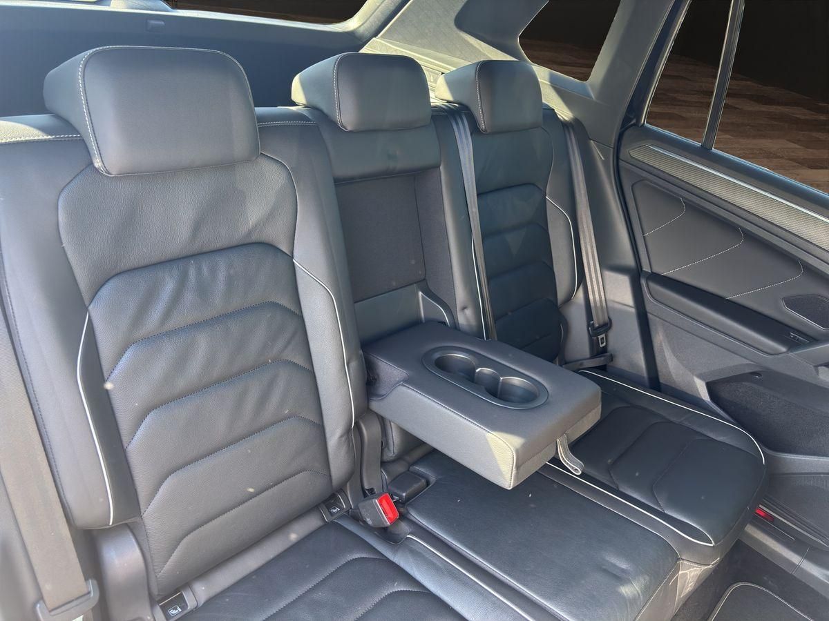 Tiguan R-Line eHybrid 1.4 TSI  DSG LEDER MATRIX