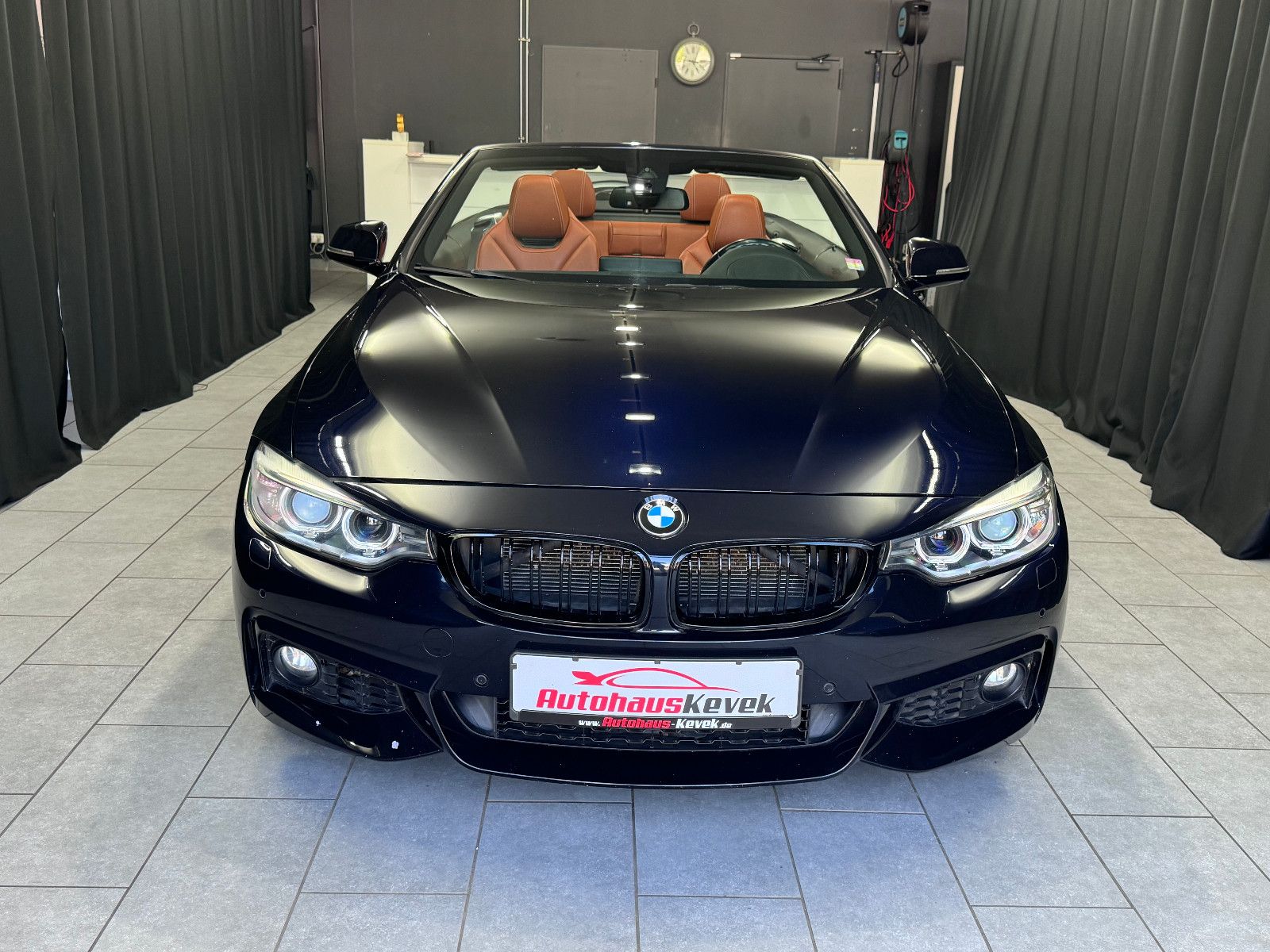 Fahrzeugabbildung BMW 435i xDrive M-SPORT*INIDIVIDUAL*AUTOMATI*HEAD-UP