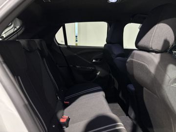 Fotografie 7 des Opel Corsa 1.2 Direct Injection Turbo GS