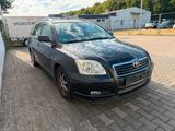 Toyota Avensis Kombi 2.0 Sol - Toyota Avensis aus 2004: Kombi