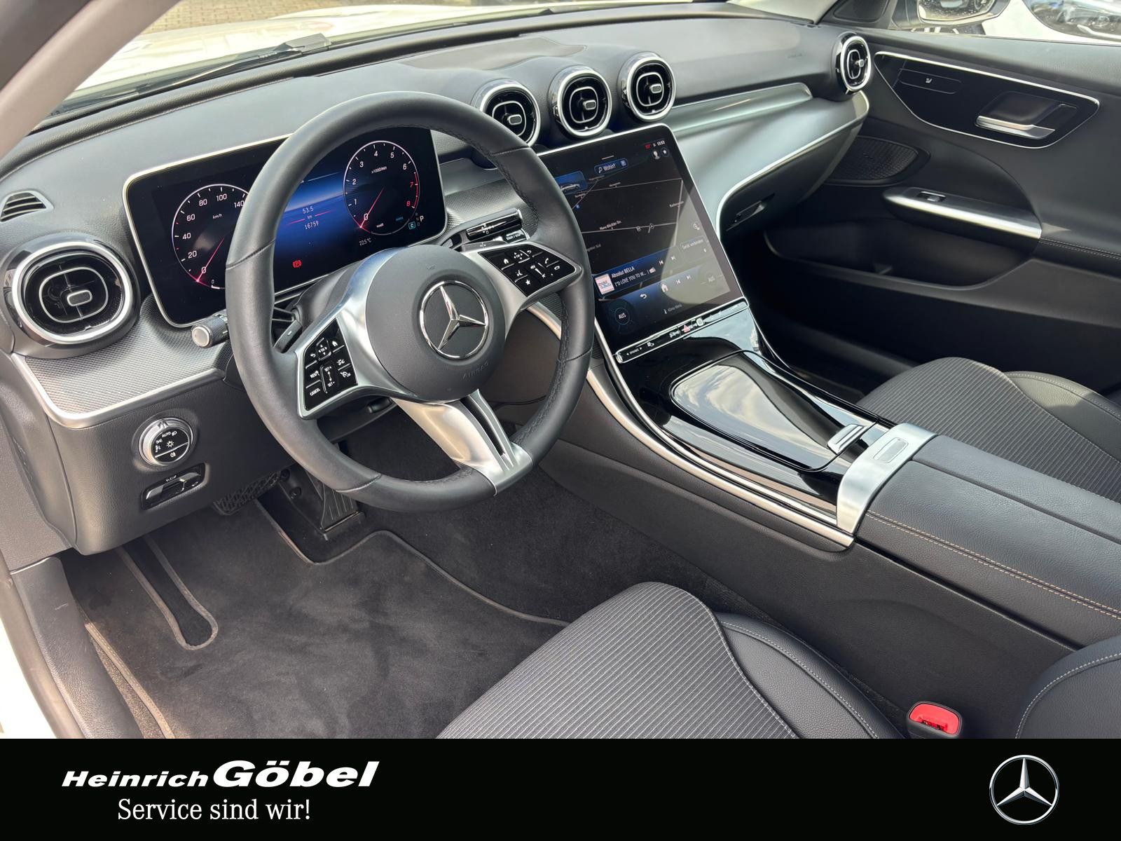 Fahrzeugabbildung Mercedes-Benz C 180 T AVANTGARDE*AHK*KAMERA*AMBIENTEBEL*