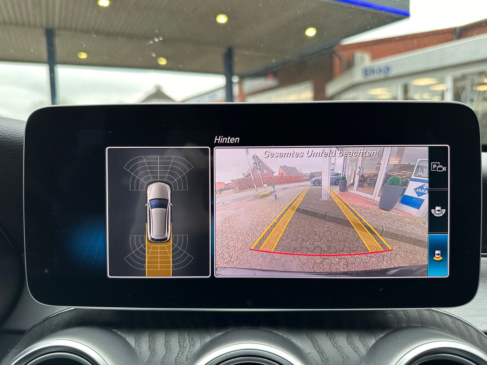 Fahrzeugabbildung Mercedes-Benz C 220 d T-Modell AMG Line Autm. LED/Navi/GRA/PDC