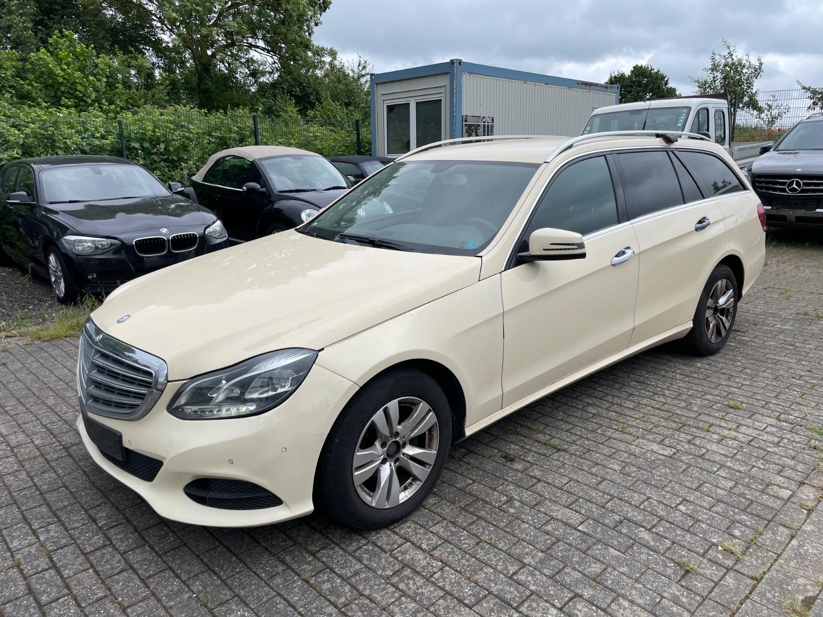 Mercedes-Benz E 220 E T-Modell BlueEfficiency