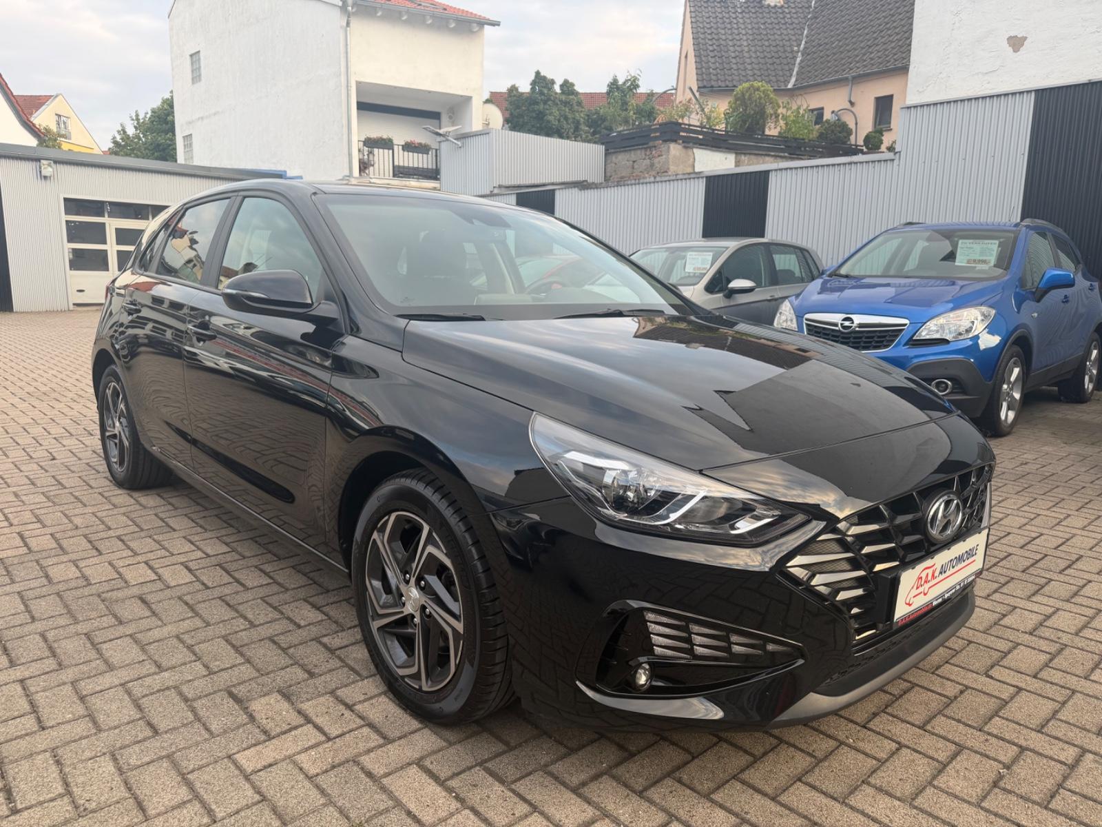 Hyundai i30 Edition 30 1.Hand+65TKM+R.Kamera+CarPlay