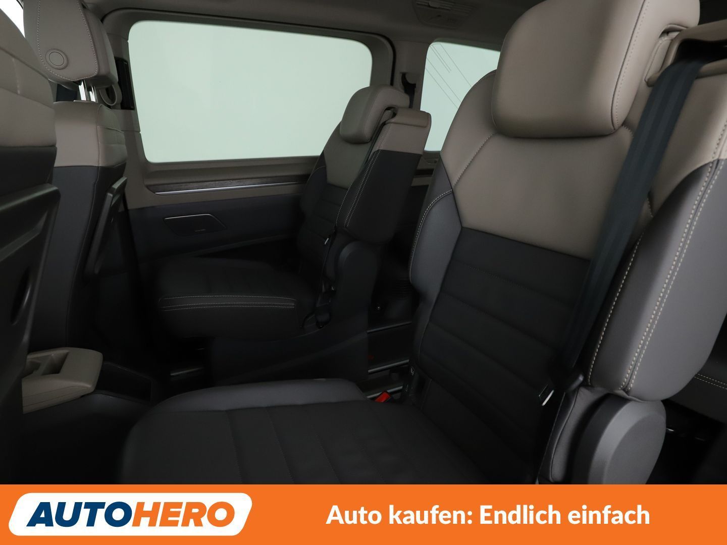 Volkswagen T7 Multivan 2.0 TDI Style Aut. LED NAVI ACC CAM foto 14