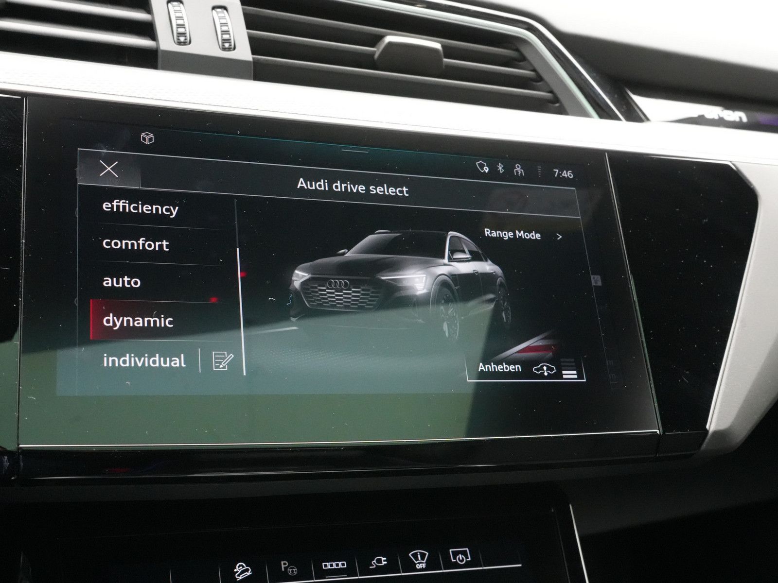 Audi Q8 S line NAVI PANO B&O KAM 360°MATRIX SHZ foto 10