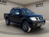 Nissan Navara Pickup Double Cab LE V6 4x4 LB BOSE - Nissan Navara: Cab Double
