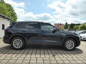Volkswagen Touareg - 8
