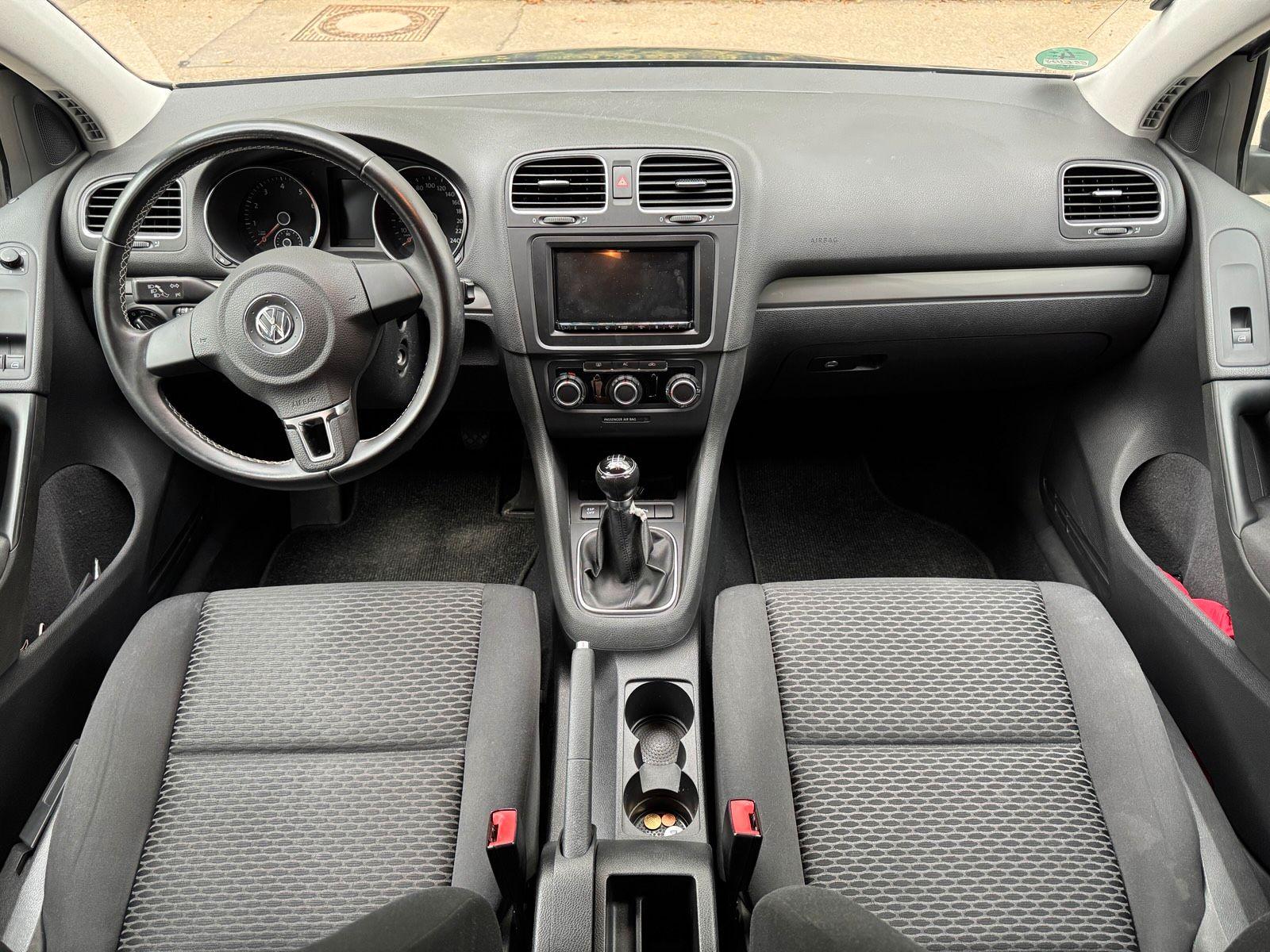 Volkswagen Golf 2009 — photo 10