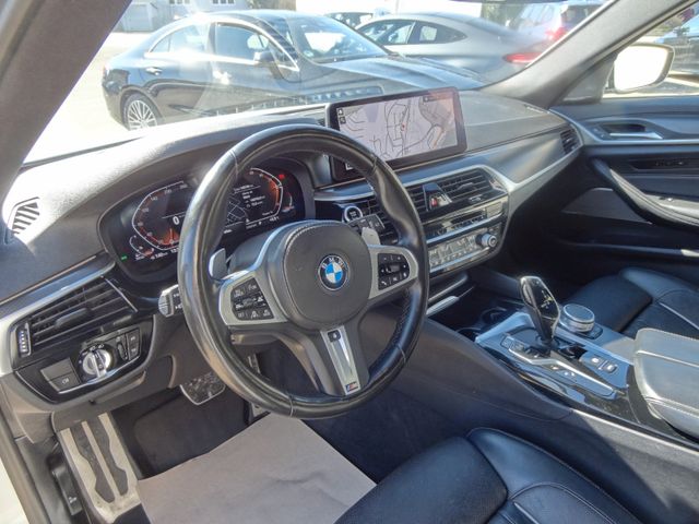 Fahrzeugabbildung BMW 540 d xDrive M Sport/1.Hd/Laser/Virtual/AHK/StH/