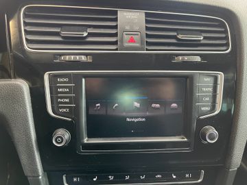 Volkswagen Golf VII Lim. Allstar BMT 4Motion *STHZ*AHK*KAM*