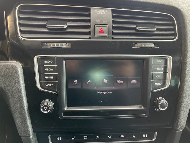 Volkswagen Golf VII Lim. Allstar BMT 4Motion *STHZ*AHK*KAM*