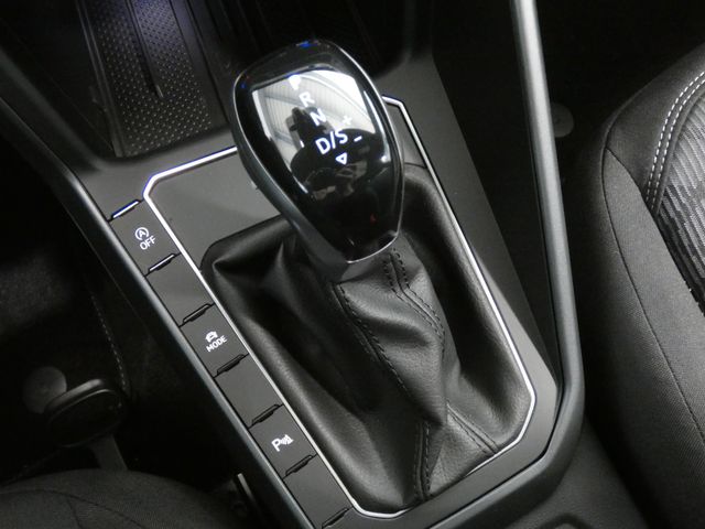 Polo 1.0 TSI R-Line DSG PANO KAMERA GARANTIE