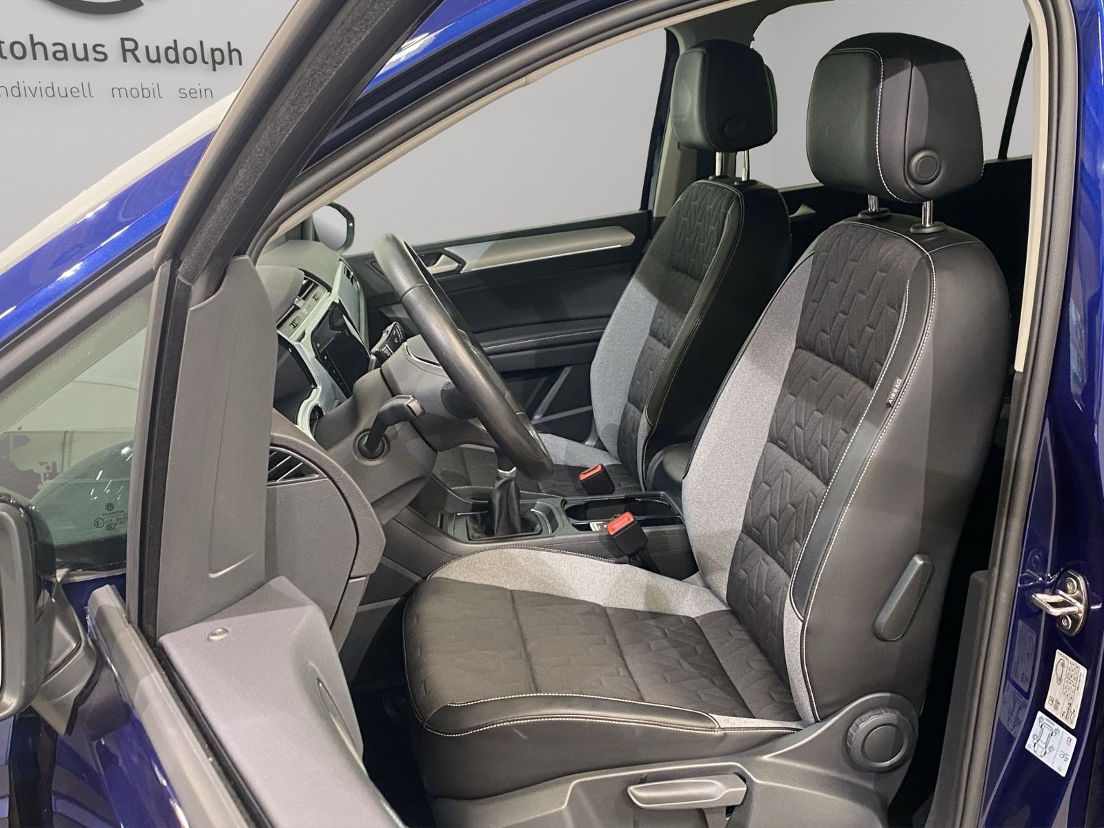 Volkswagen Touran 1.5 TSI Goal 7-Sitzer Navi LED AHK foto 5