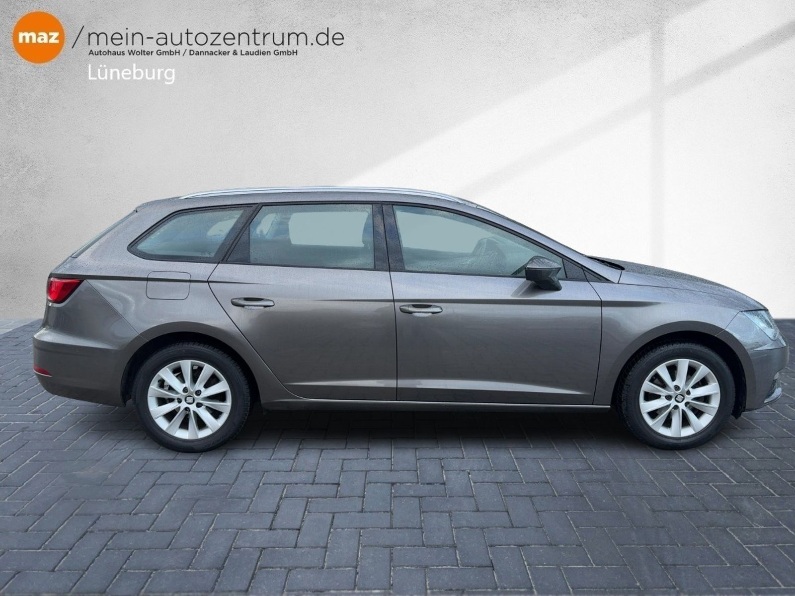 Fahrzeugabbildung SEAT Leon ST 1.2 TSI Style Alu Sitzh. PDC Klima Tempo