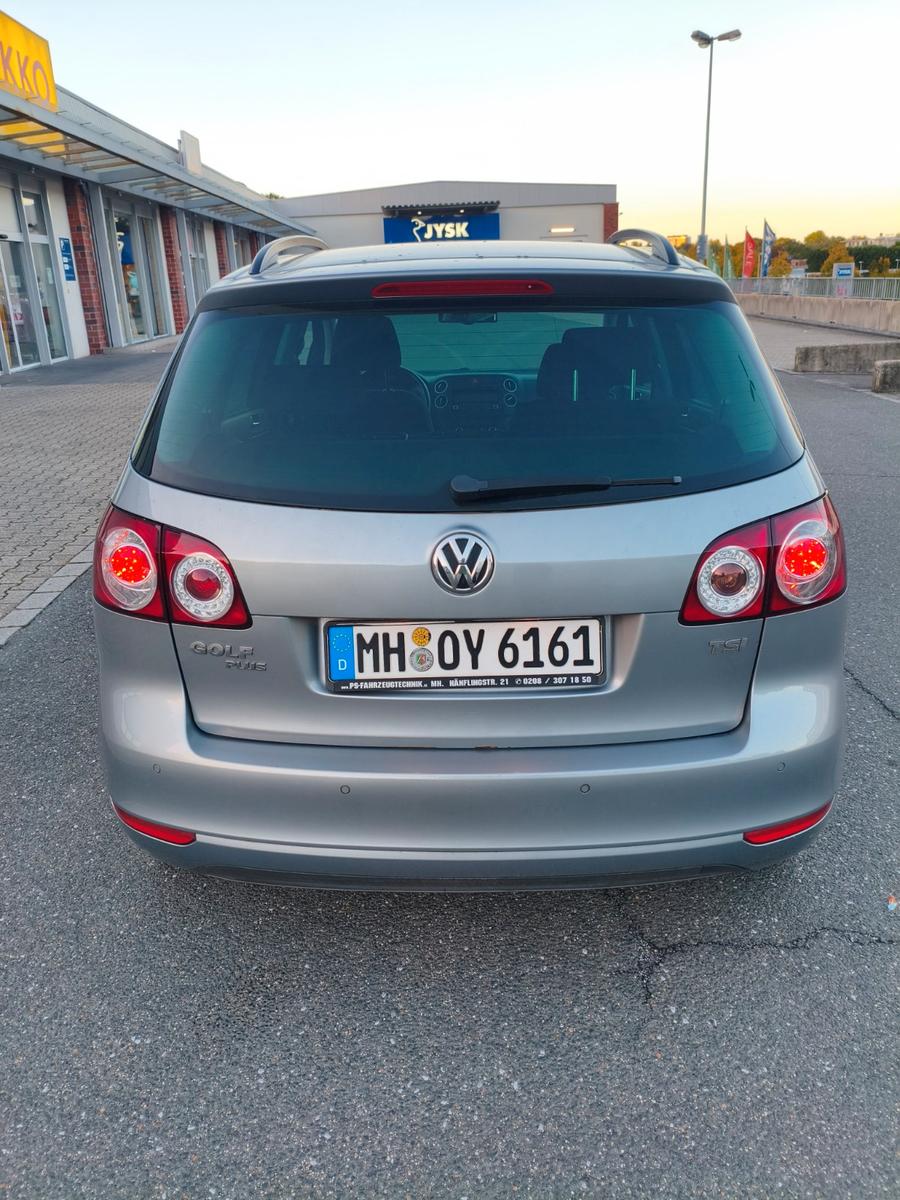 Volkswagen Golf Plus 2011 — engine 1.197 cm³, 86 HP (63kW)