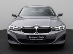 Foto Nummer 2: BMW 320d