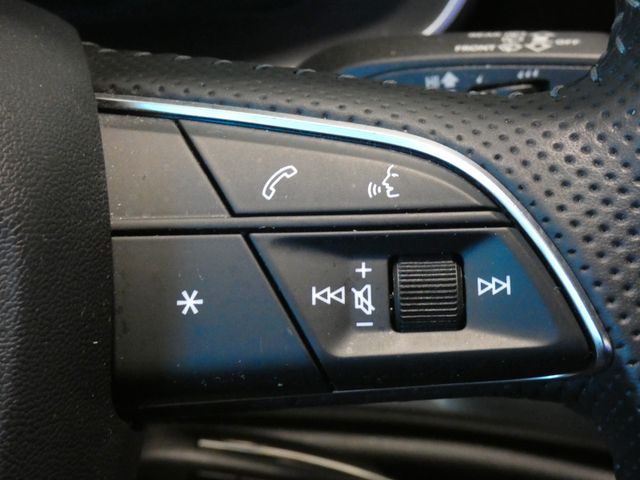 Q3 40 TFSI quattro S line LED el. Heckklappe