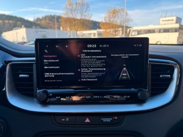 Kia Ceed GT 1.6 T-GDI DCT7 Memory Navi AHK abnehmbar