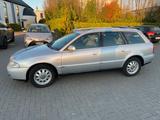 Audi A4 quattro 2.5 - Audi A4 aus 2001: Kombi