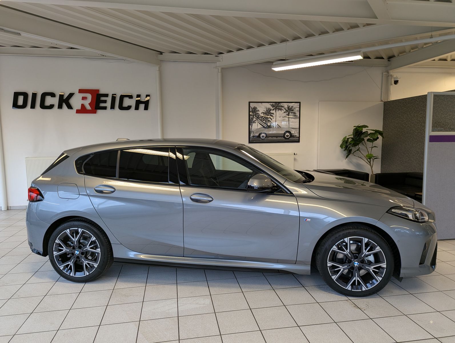 BMW 120 i M-Sport LED-Adaptiv AHK Kamera 18" - Image 8