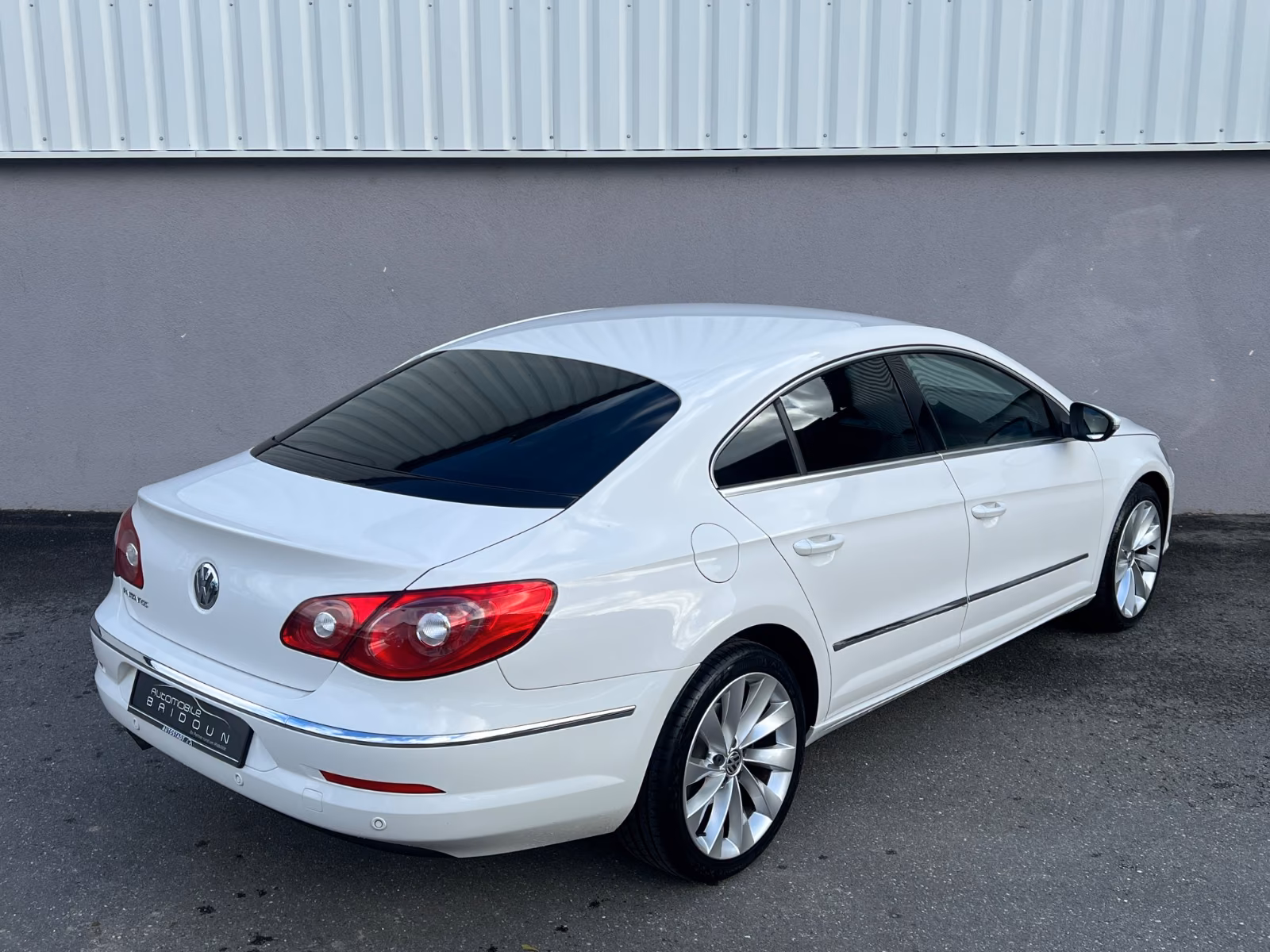 Volkswagen Passat CC 2.0 TDI 170 ch DSG • Cuir Nappa • Bi-Xénon • Park Assist • 18"