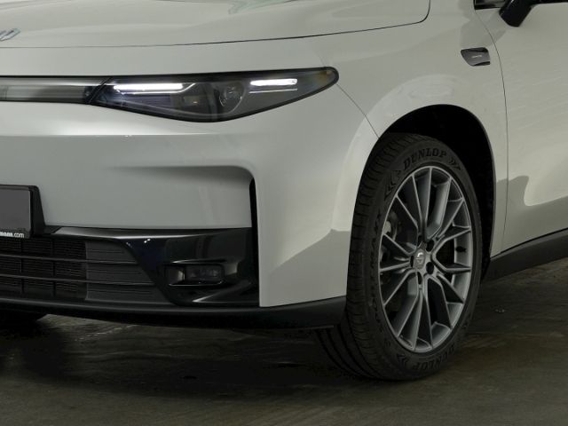 C10 REEV DESIGN 28,4kWh+NAVI+360° KAMERA+LED-SCH