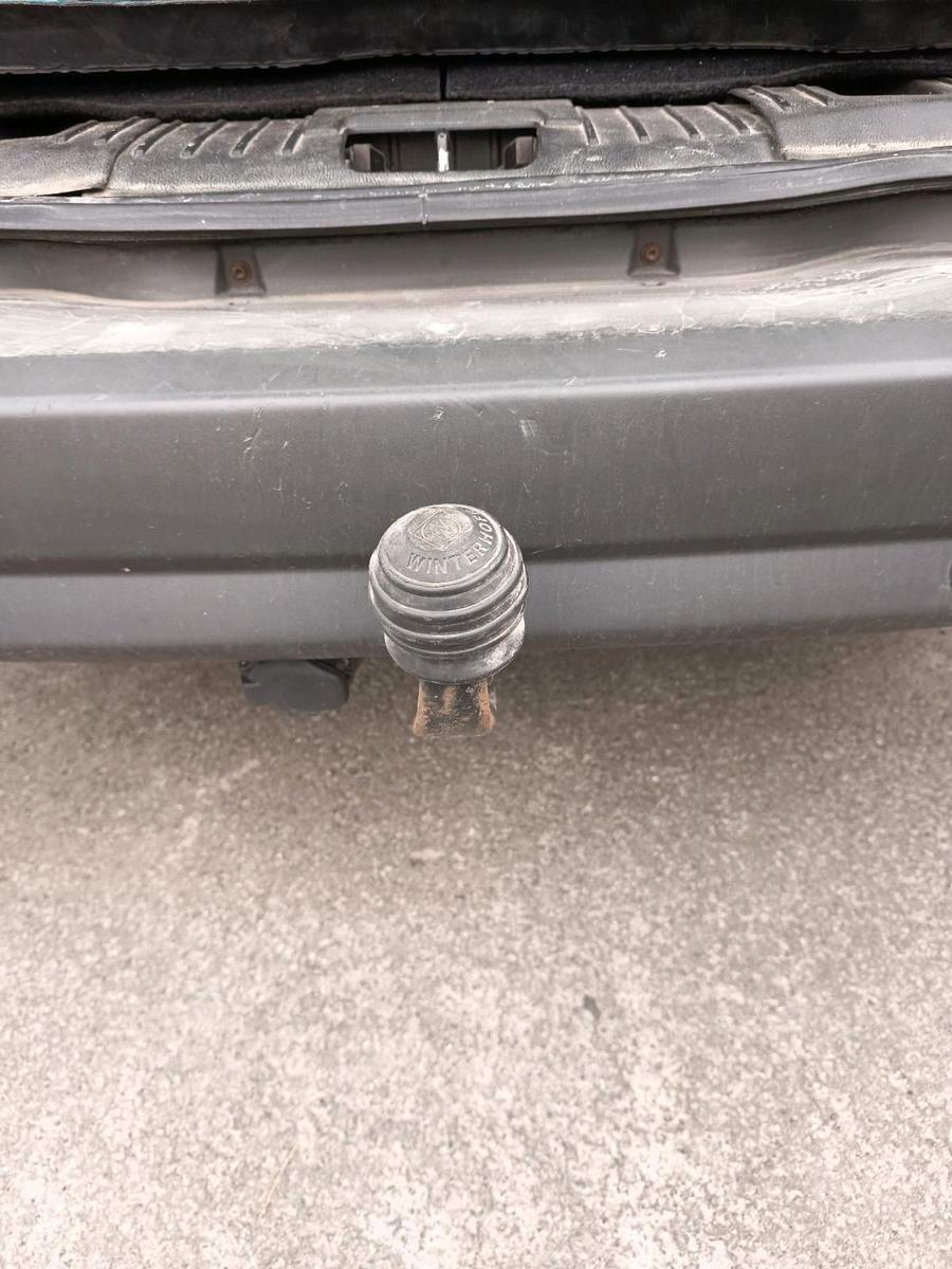 Ford Galaxy 2009 — photo 8