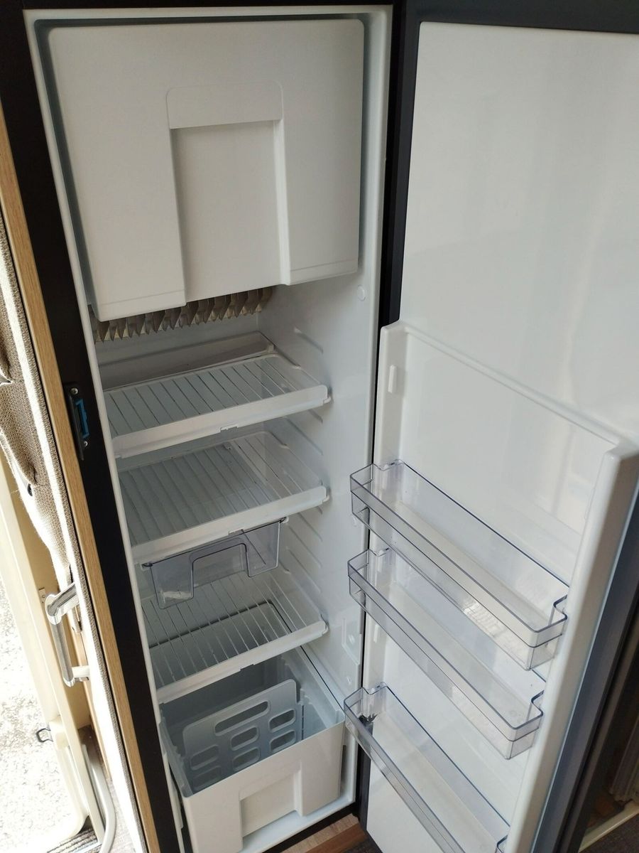 Fahrzeugabbildung Eura Mobil Profila T 720 EF Markise,Maxi 4,25T