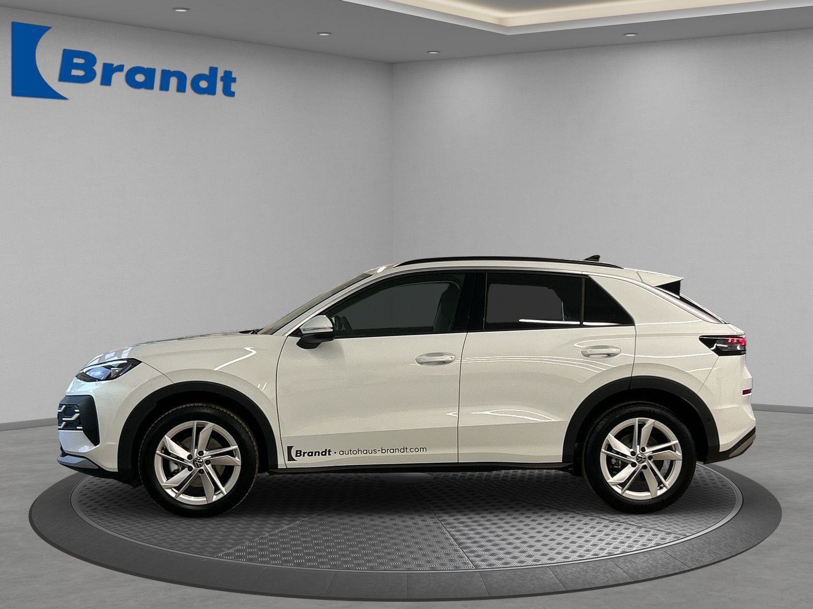 Volkswagen T-Roc 1.5 eTSI Life DSG LED KAMERA APP-CON. ACC foto 2