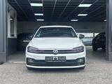 Volkswagen Polo VI GTI  Beats Sound*FrontAss*AppleCar* - VW Polo Gebrauchtwagen in Duisburg