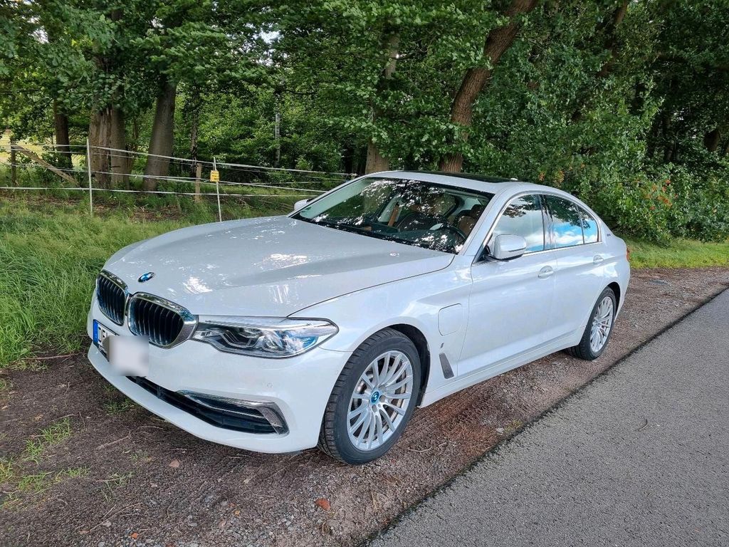 Image of BMW 530